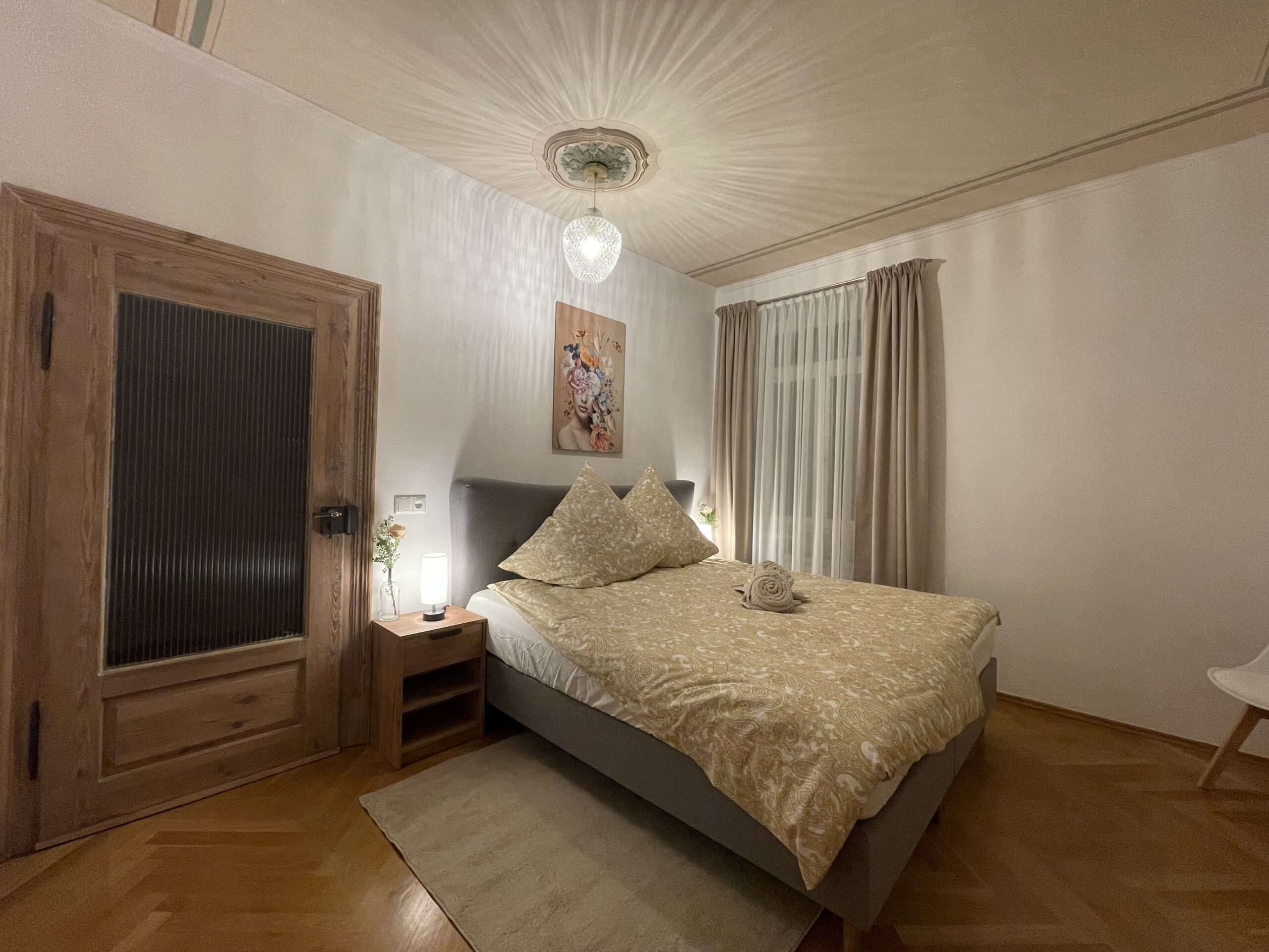 Schlafzimmer1